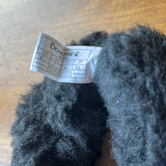 Bear Paw Black Booties Sz 9 - Picture 10 of 14